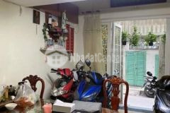 Hot chủ gấp bán 6.5 tỷ có ngay nhà btct 5 tầng, lộc hưng, p.6 tân bình.