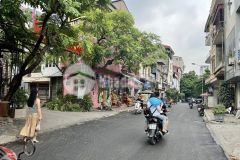 Bán nhà phố lê lợi, ô tô, đường thông,mt 5m, dt 40m2 giá 5.2 tỷ 0343040888