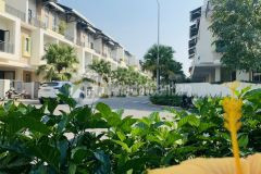 Chủ nhà định cư nước ngoài cần tiền bán gấp