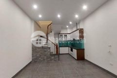 Bán nhà pl mới đẹp ở luôn ngõ 310 nghi tàm 33m2 5 tầng giá 4,8 tỷ. lh 0912442669