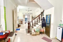 Chủ cần bán gấp giá chốt bất ngờ mặt ngõ thông lô góc 73m 6xtỷ phan kế bính