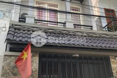 Nhà hxh đình phong phú dt 81m đúc 1 lầu giá tốt