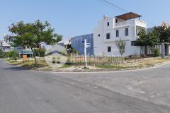 Đất 2 mặt tiền kdc 270 tam phú