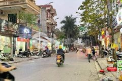 Bán đất mặt chợ văn điển, kinh doanh sầm uất, 165m, giá 26.5 tỷ