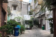 Nhà đẹp thoáng mát hxh an ninh tốt 3.2 tỷ quận 1