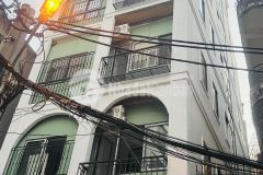 Mặt ngõ, lô góc, 7 tầng, thang máy phố hồ ba mẫu, đống đa. 0911554873.