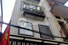 Bán gấp phốtrần khát chân, kinh doanh, dt 45m, 6t, mt 4m, giá chào 6 tỷ 8, lh 0984417892