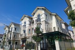 Tin được không biệt thự vườn đẹp y trong ảnh mà giá chỉ 45tr m2