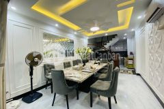 Ô tô, mới ở luôn, bán nhà thái hà 68m chỉ 7.5 tỷ, 0946383428