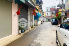 Bán đất cống thôn, yên viên, rộng 2 oto tránh, sát mặt đường lớn, 60m, mặt tiền 4m, 3 tỷ 9