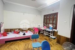 Bán nhà mặt hồ hoàng cầu 50m2, mt 4.5m oto tránh kd 11.3 tỷ