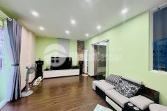 Chính chủ cần bán nhà quận đống đa, 35 m2, lô góc, ô tô tránh mà giá chỉ 4.95 tỷ