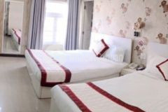 Cho thuê khách sạn 5 tầng gần ngay biển sơn trà