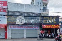 Nhà mt kinh doanh đối diện vincom thủ đức,thủ đức,giá 20 tỷ