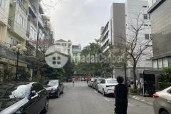 Bán nhà phân lô đại la 60m2. mt 4.3m oto tránh, hai thoáng 11.2 tỷ