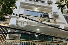 Tòa nhà 7 tầng, thang máy, ngõ thông phố chùa láng, đống đa. 0911554873.