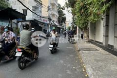 Bán nhà tân phú, mặt tiền kinh doanh, dt 55m2, chỉ 11 tỷ 500tr, lh 0779587900