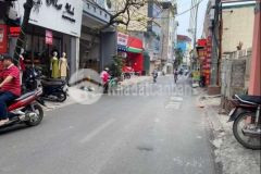 Bán nhà ô cách, long biên, kinh doanh, oto tránh, 50m, mặt tiền rộng 4m, 6 ty 3