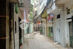 Bán nhà riêng trương định, mặt ngõ ô tô, dt 26m, 4t, giá chào 3 tỷ 05, lh 0984417892