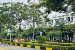 Cần bán gấp căn shophuse mặt tiền