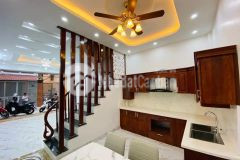 Bán nhà tô hiệu, siêu phẩm phân lô, ô tô đỗ cửa, diện tích 40m, giá 5.25 tỷ