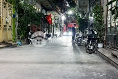 Cực hiếm bán nhà 5 tầng phố nguyễn khuyến, đống đa, ô tô, gần phố, ngõ thông chỉ 4.7 tỷ