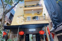 Bán nhà phố trần hữu tước lô góc 3 thoáng 38m2, 4t, mt6.8m an sinh vip đống đa