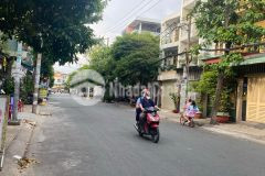 Ban nhanh, nha hem xt,cach hoang diêu 2 linh trung tđ, 50met, dt 89m2,