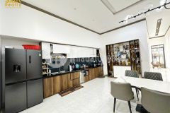 Nhà đẹp 1 mê thôn 3 xã cư ebur 5 x 27m để lại nội thất giá tốt chỉ 2.780 tỷ