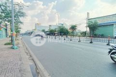 Nhà mặt tiền tô ký trung mỹ tây quận 12 110m2 ngang bề thế 8m.