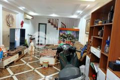 Hiếm bán nhà khu phân lô đền lừ, ô tô đỗ cửa vào nhà, mt đẹp,kinh doanh hảo, 42m 7.2 tỷ