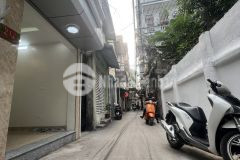 Cần bán gấp hoàng mai, mặt ngõ, lô góc, dt 30m, 4t, giá chào 3 tỷ 75, lh 0984417892