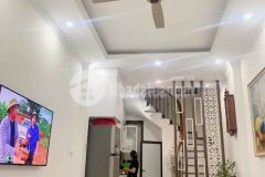 Chỉ nhỉnh 100 triệum, siêu hiếm, bán nhà 61m, quận hoàng mai, ô tô tránh, kinh doanh tuyệt