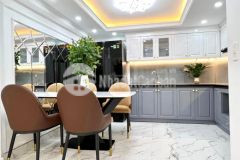 Bán nhà ba đình, nhà 8 ngõ 434 đội cấn 62m x5t mt 5.2m giá 14 tỷ