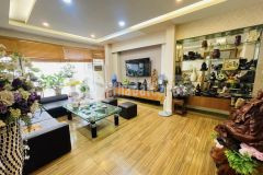 Bán nhà phố nguyễn chí thanh, ô tô tránh kd, 58m 5t, giá 12,65 tỷ. lh 034.915.7982.