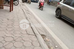 Bán ccmn giải phóng 10m ra phố ô tô vào nhà thang máy 17 phòng khép kín doanh thu 85tr th