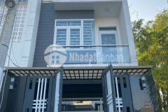 Cần bán gấp căn nhà mặt tiền đường phan văn hớn, 80m2 950 triệu