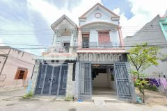 Bán nhà 1 trệt 1 lầu ngay chợ đông thành. dt 62m2. giá 3ty180