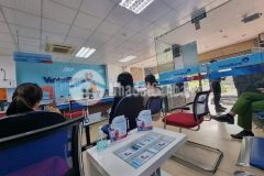 Cần tiền bán gấp bán tòa vp mặt phố trung hòa, 3 thoáng, lô góc, thang máy, 112m2 nhỉnh 59 tỷ