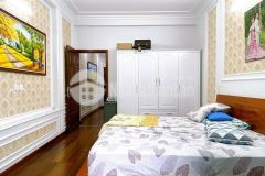 Nhà đẹp rộng phố nguyễn văn cừ 75m x 5 tầng. chỉ 9,8 tỷ