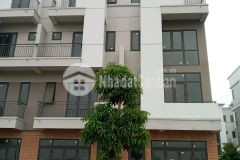 Góc vườn hoa. dân cư đông đúc. hướng đông đầy tài lộc. shophouse đẹpcực đỉnh giá rẻ cực trũng.