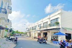 Nhà mặt tiền chợ thới lai cần thơ chợ đông đúc