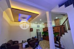 Bán nhà giáp bát, hoàng mai, 50 m2, mặt tiền 6m, chỉ 3 tỷ 7, 0866 696 400