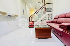 Bán nhà phạm văn chieu shr 3 tầng hxh 4m nhỉnh 4 tỷ.