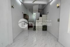 Cmt8 quận 10, xe hơi đỗ cửa, 25m2, 4 tầng, 3 pn khép kín, giá 5.4 tỷ.