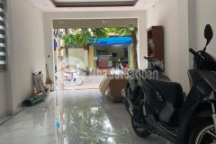 Nha đep vu xuân thiêu, kd nhiêu hương, via he, 7,1 ty.