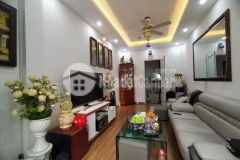 Bán nhà phố thái hà ô tô đỗ cửa nhà đẹp ở ngay, thoáng sáng