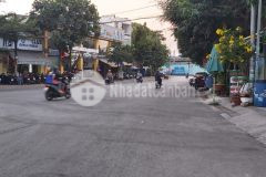 Ngang hiêm 12.5 x 13.5 169m2 x 2 lâu, đương kha van cân tđ,giam 40