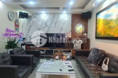 Nhà phố hồng tiến, phân lô, lô góc, vỉa hè, view hồ, ở hoặc kinh doanh sướng.