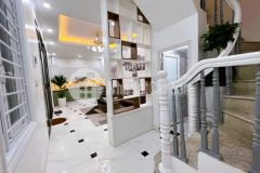 Bán nhà, lãng hạ, quận đống đa, ngõ thông,55m 5 tầng, giá 6.2 tỷ